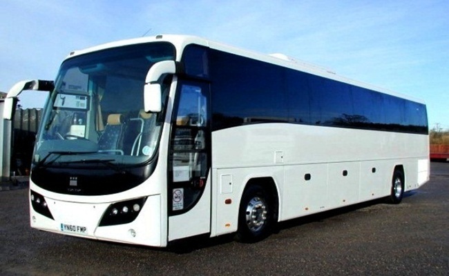 Large Coach For Corporate Events